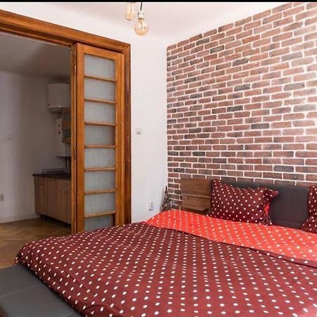 Classy Apartment Unirii Square Bucharest Exterior photo