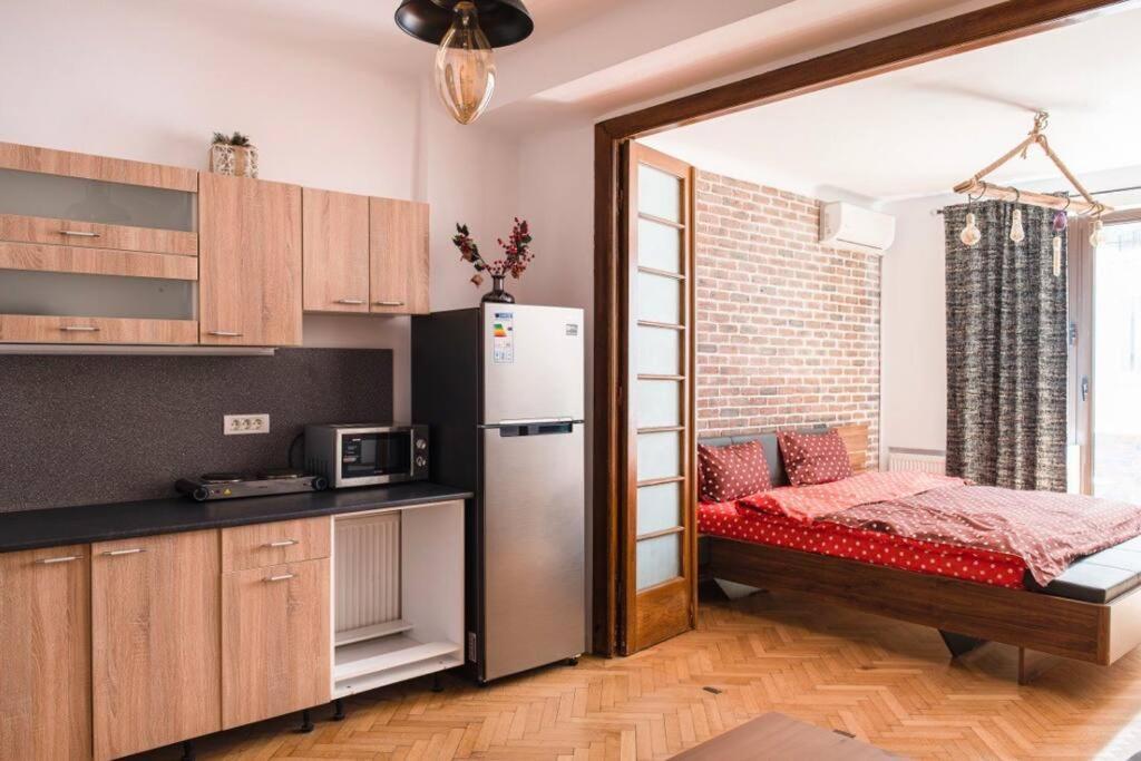 Classy Apartment Unirii Square Bucharest Exterior photo