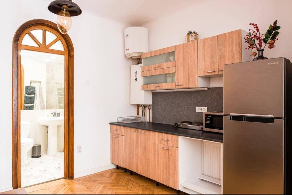 Classy Apartment Unirii Square Bucharest Exterior photo